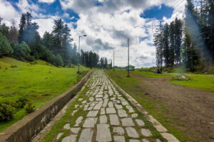 9 Days Kashmir with Dodhpathri and Yusmarg Tour